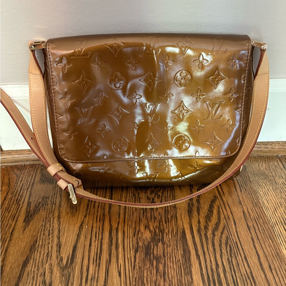 Louis Vuitton Brown Monogram Vernis Shoulder Bag